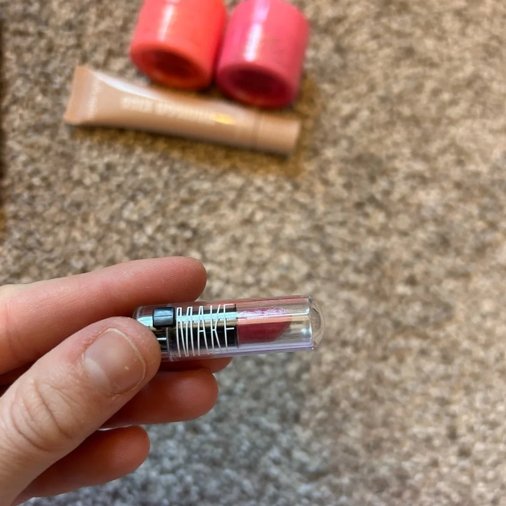 Lip bundle- gloss, stick,